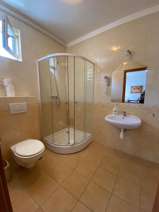 Gabi Lux Apartman Apartment Hajduszoboszlo Bagian luar foto